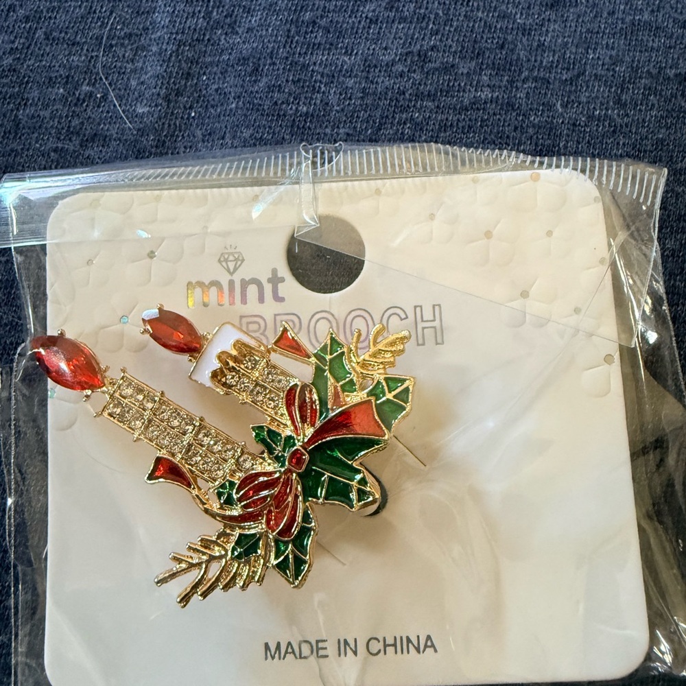 Mint Gold and Green Holiday Brooch